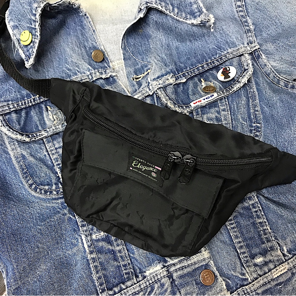 Lightweight Nylon Fanny Pack